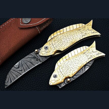 Folding Knives (Damascus)