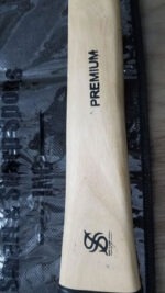 Premium Quality Ash Wood Hurling Stick - Image 4